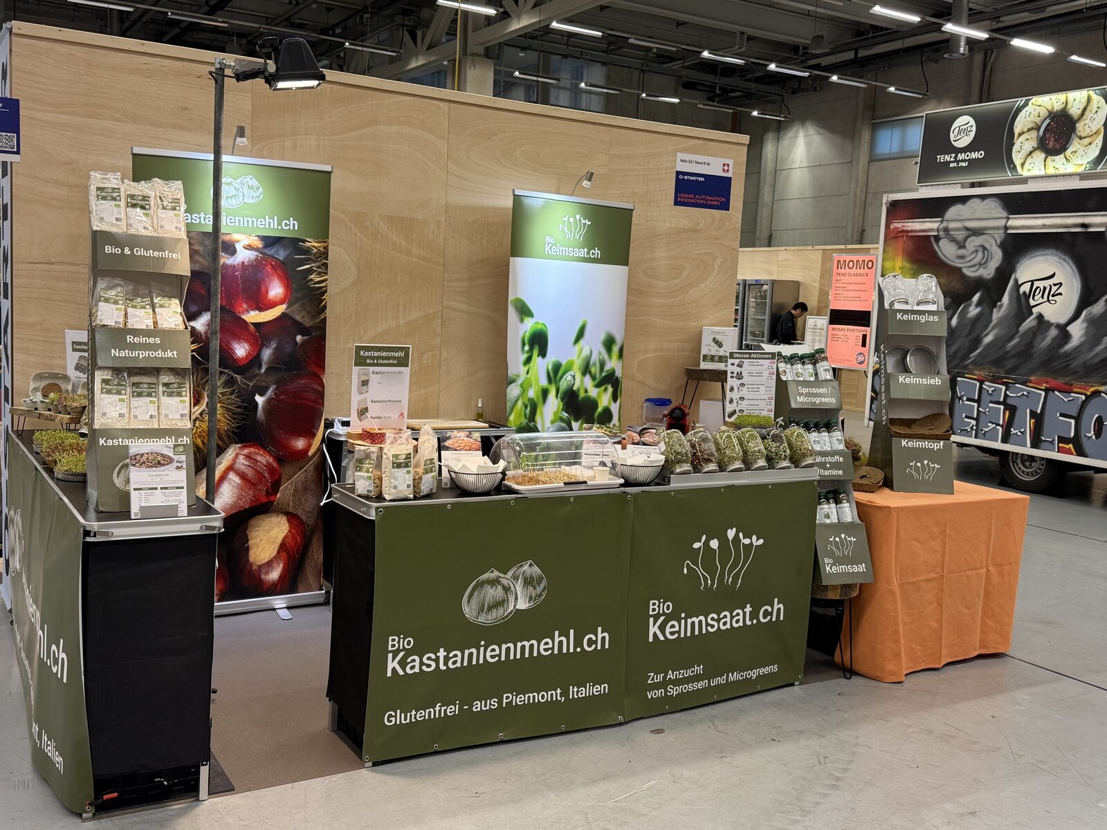 Messestand von Bio Kastanienmehl.ch an einer Schweizer Messe